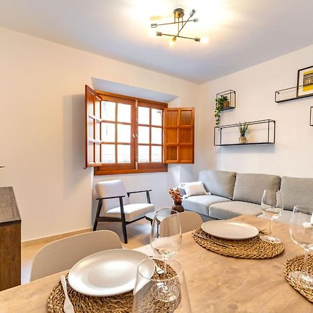 Charming 2 Bedroom Apartment At San Marcos Plaza By Ocityzen Севиля Екстериор снимка