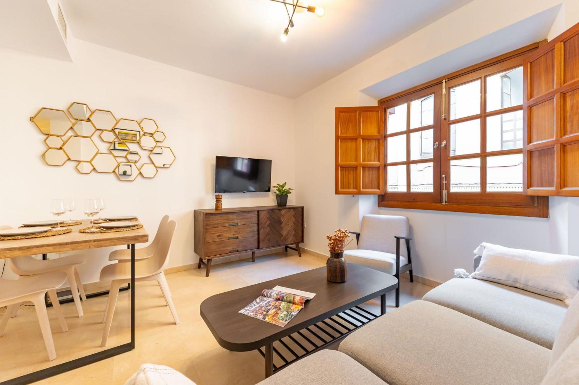 Charming 2 Bedroom Apartment At San Marcos Plaza By Ocityzen Севиля Екстериор снимка