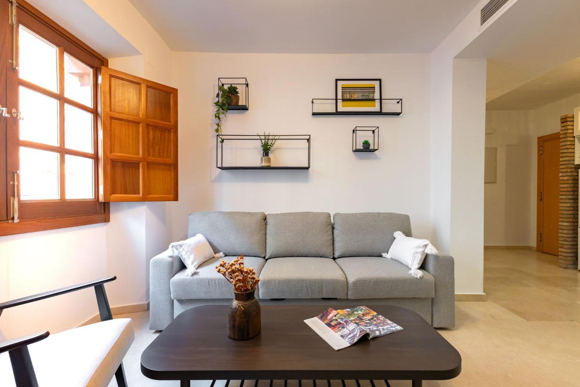 Charming 2 Bedroom Apartment At San Marcos Plaza By Ocityzen Севиля Екстериор снимка