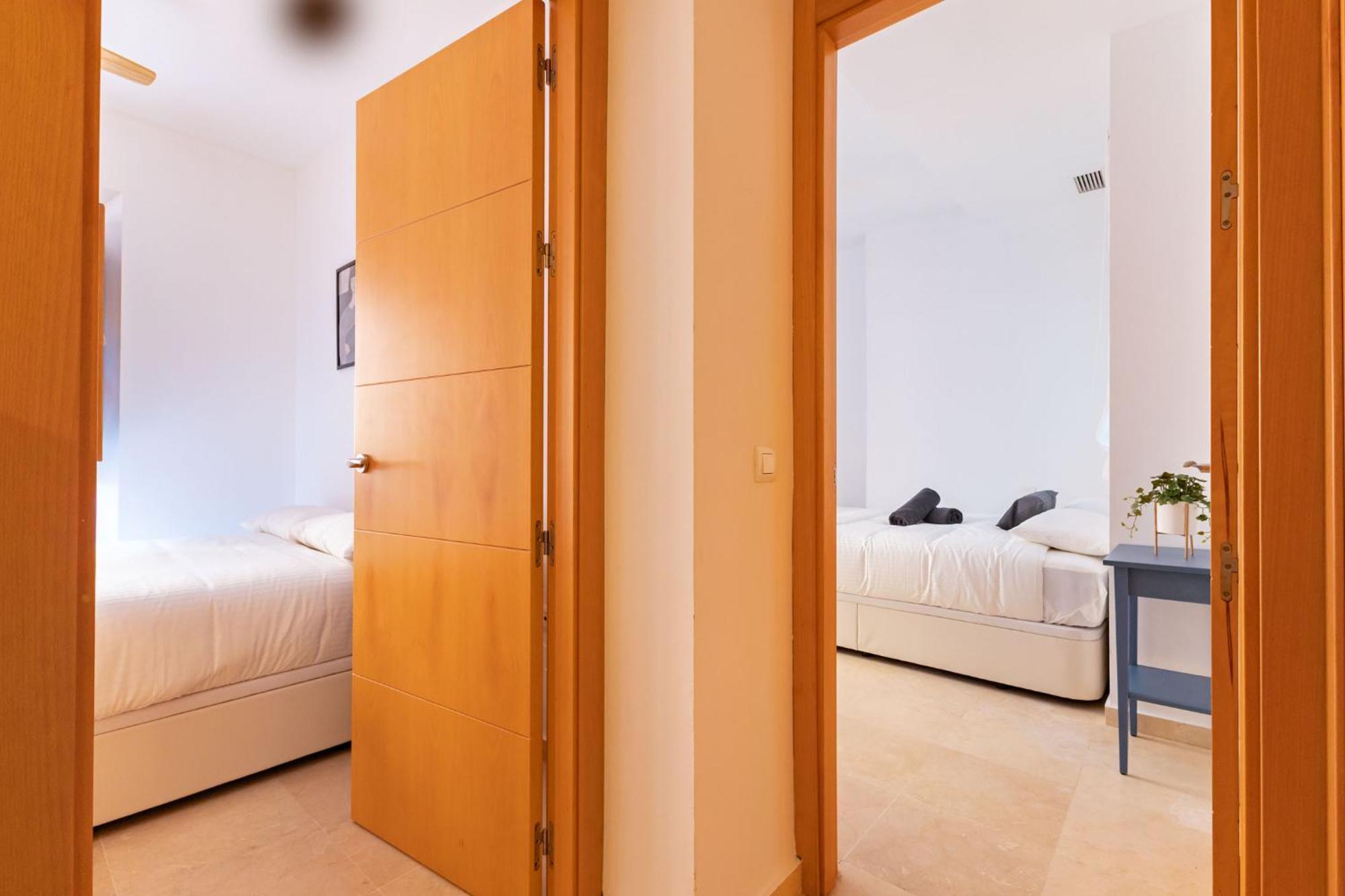 Charming 2 Bedroom Apartment At San Marcos Plaza By Ocityzen Севиля Екстериор снимка