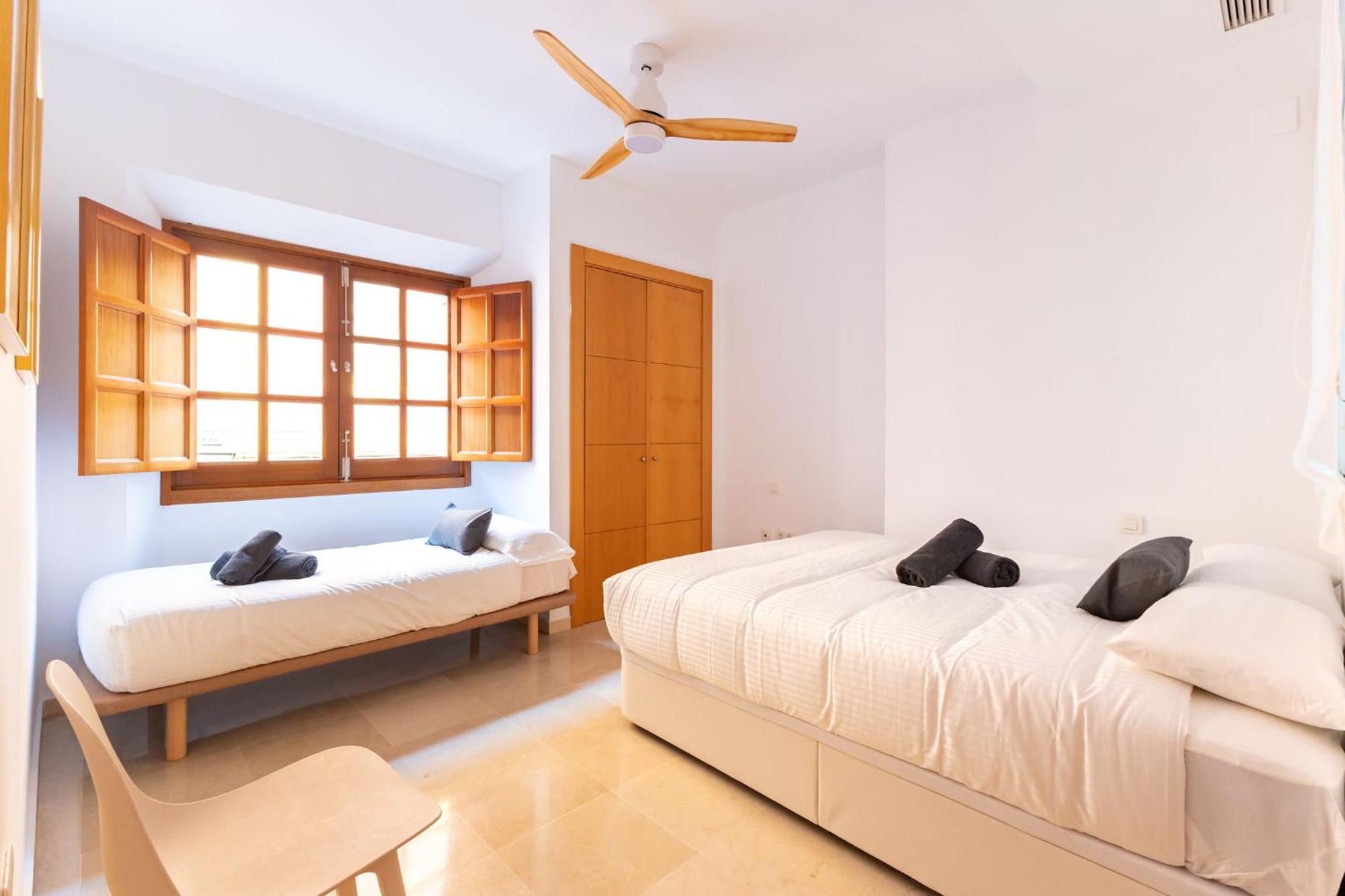 Charming 2 Bedroom Apartment At San Marcos Plaza By Ocityzen Севиля Екстериор снимка