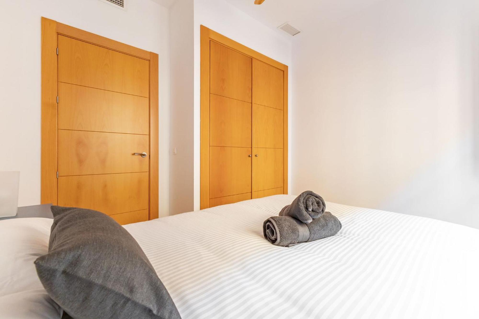 Charming 2 Bedroom Apartment At San Marcos Plaza By Ocityzen Севиля Екстериор снимка