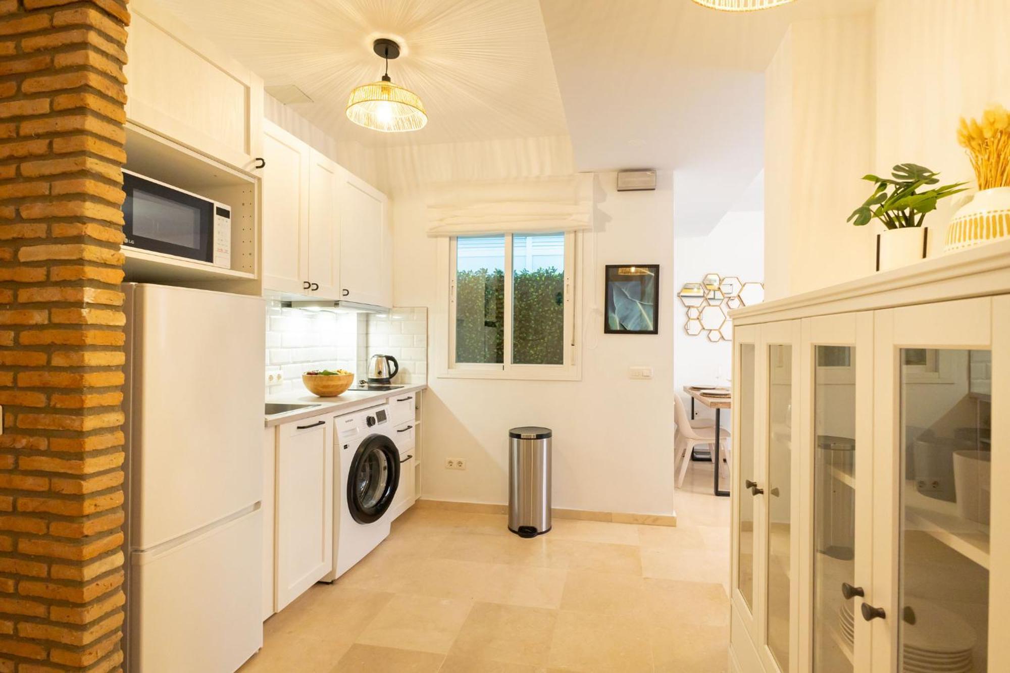 Charming 2 Bedroom Apartment At San Marcos Plaza By Ocityzen Севиля Екстериор снимка